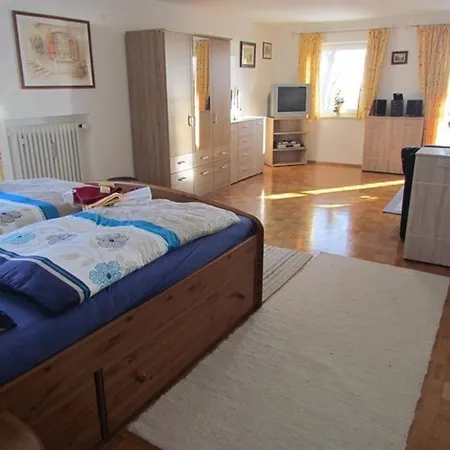 Apartment Chiemseeblick Annalena Seeon-Seebruck